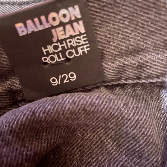 Faded Black Balloon Jeans by Simple Society size 9/29 - Picture 8 of 11